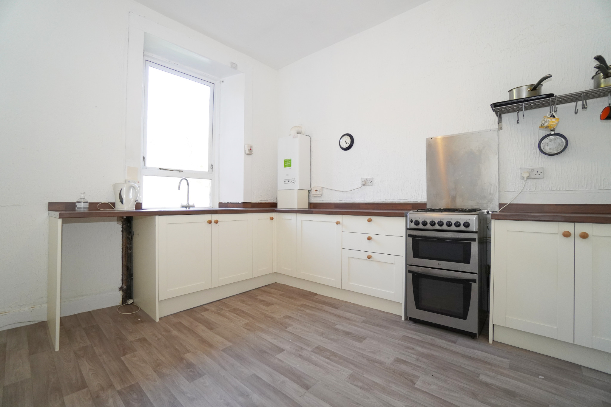 1/1 30 Dumbarton Road, Bowling, G60 5AH McHugh Estate Agents