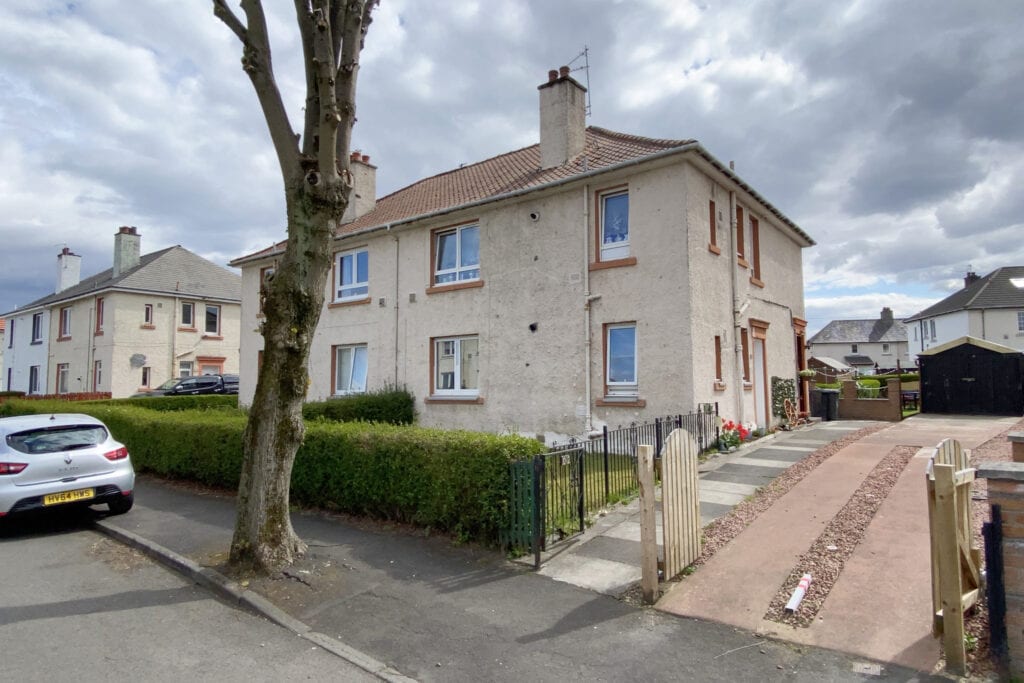 12 Abbott Crescent, Clydebank, G81 1AA McHugh Estate Agents