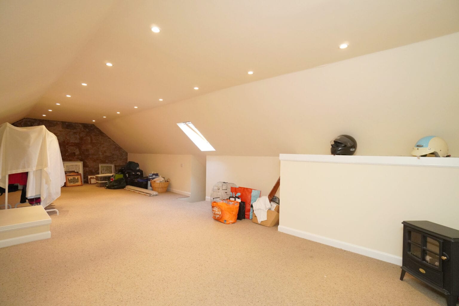 Arden Cottage Glasgow Road, Hardgate, G81 5QX McHugh Estate Agents