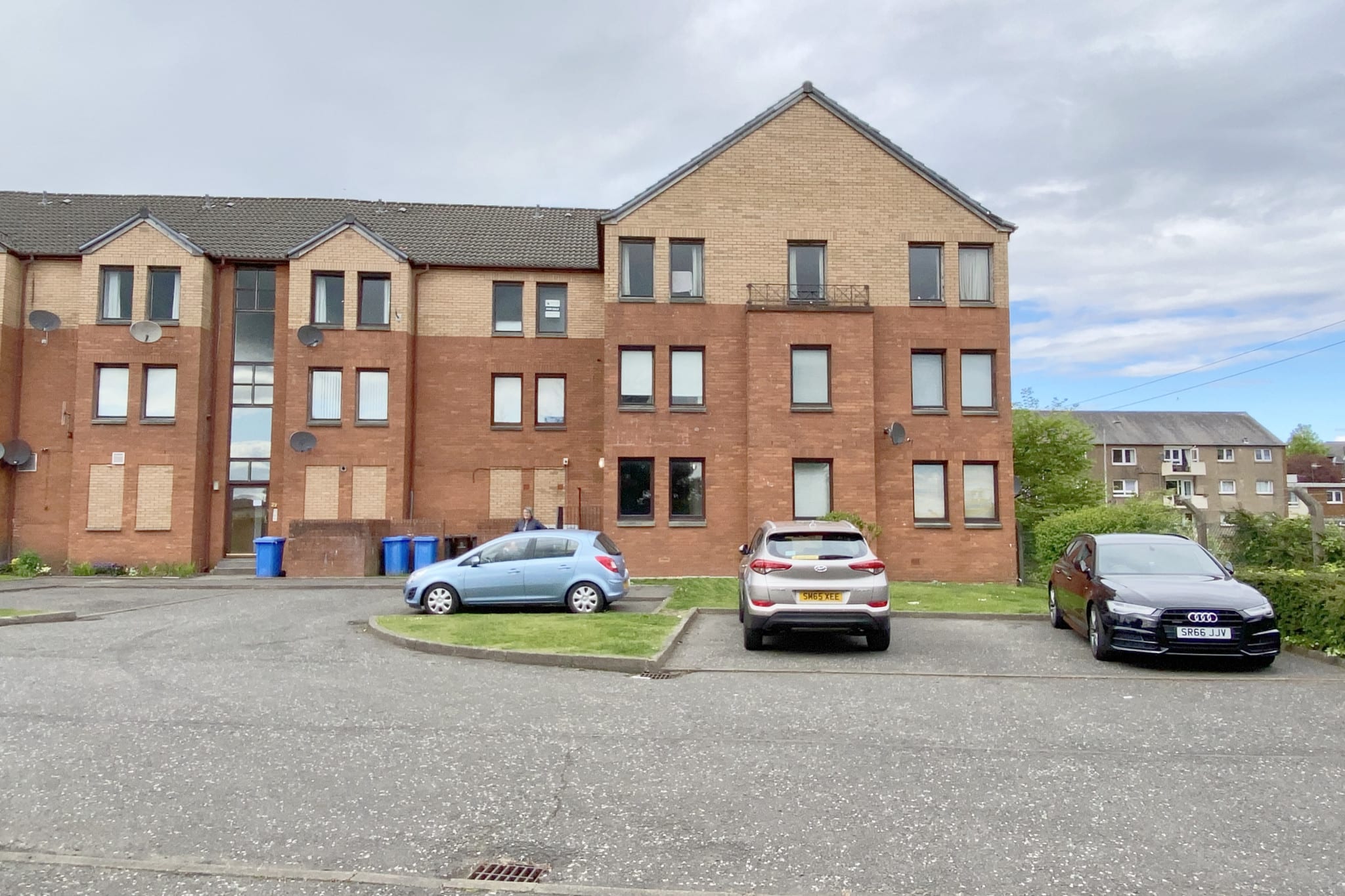 Flat 3 25 Second Avenue, Clydebank, G81 3BD McHugh Estate Agents