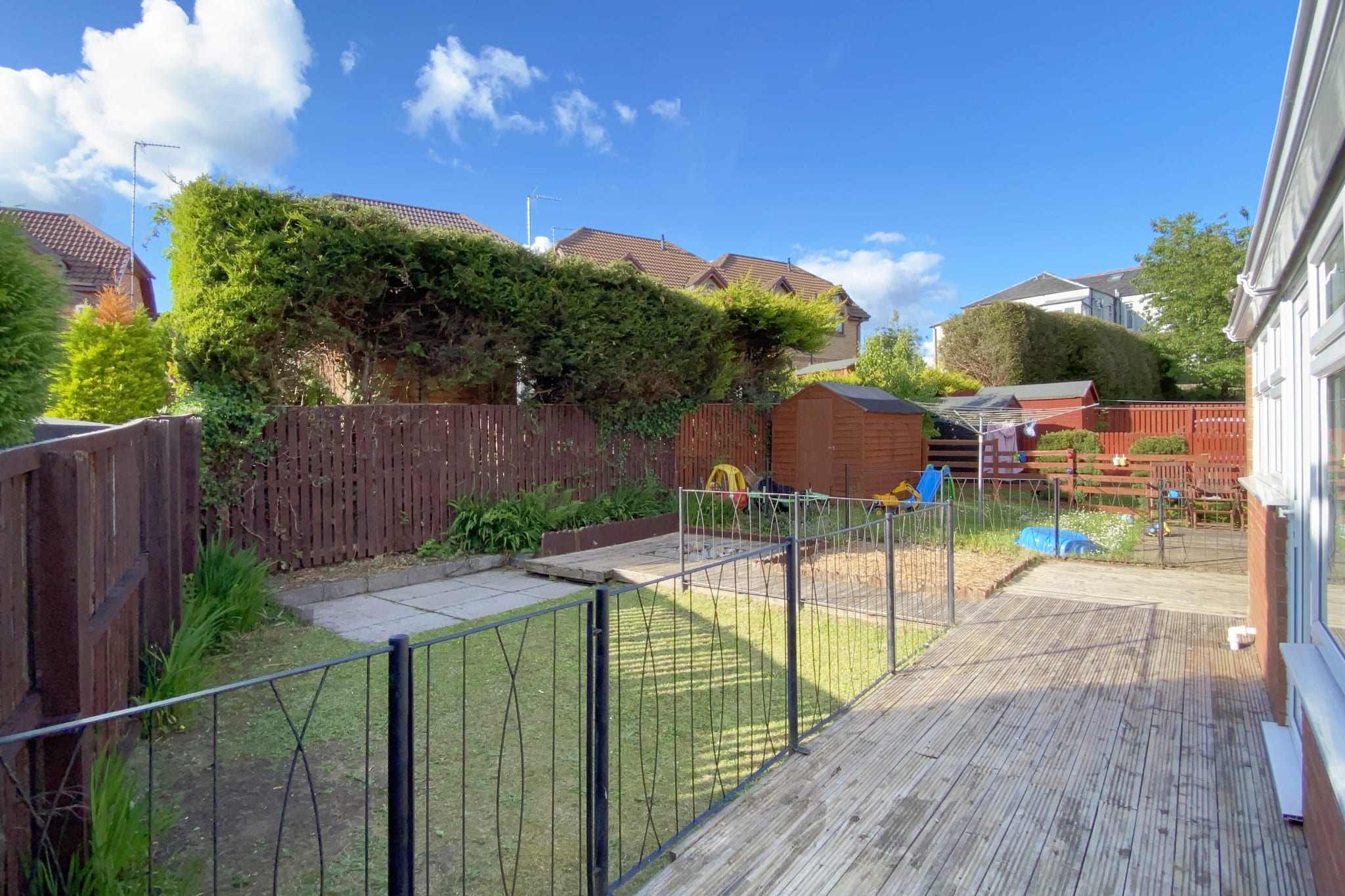 16 Burnside Crescent, Hardgate McHugh Estate Agents