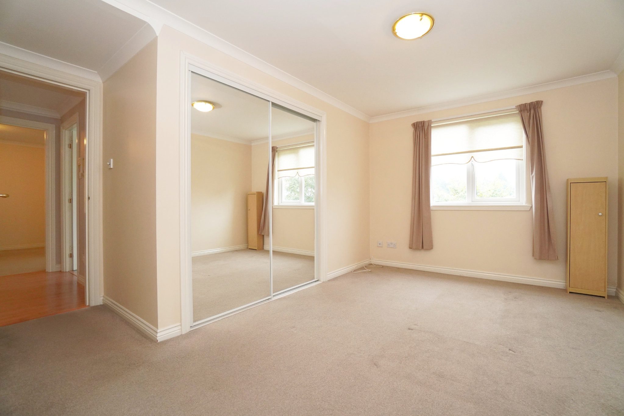 43E Ocean Field, Clydebank G81 3QW McHugh Estate Agents