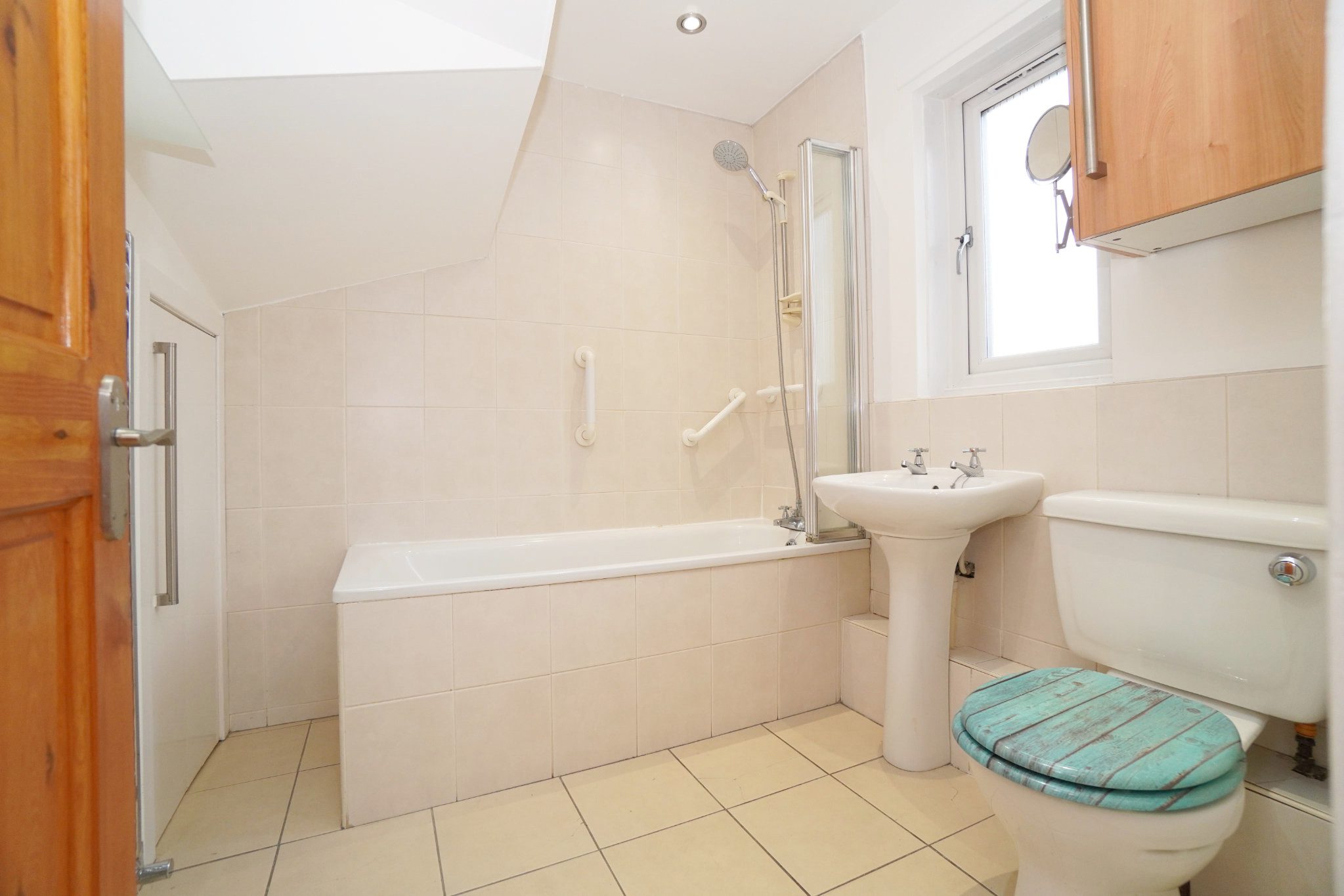 49 Mallard Road, Hardgate G81 6NQ McHugh Estate Agents