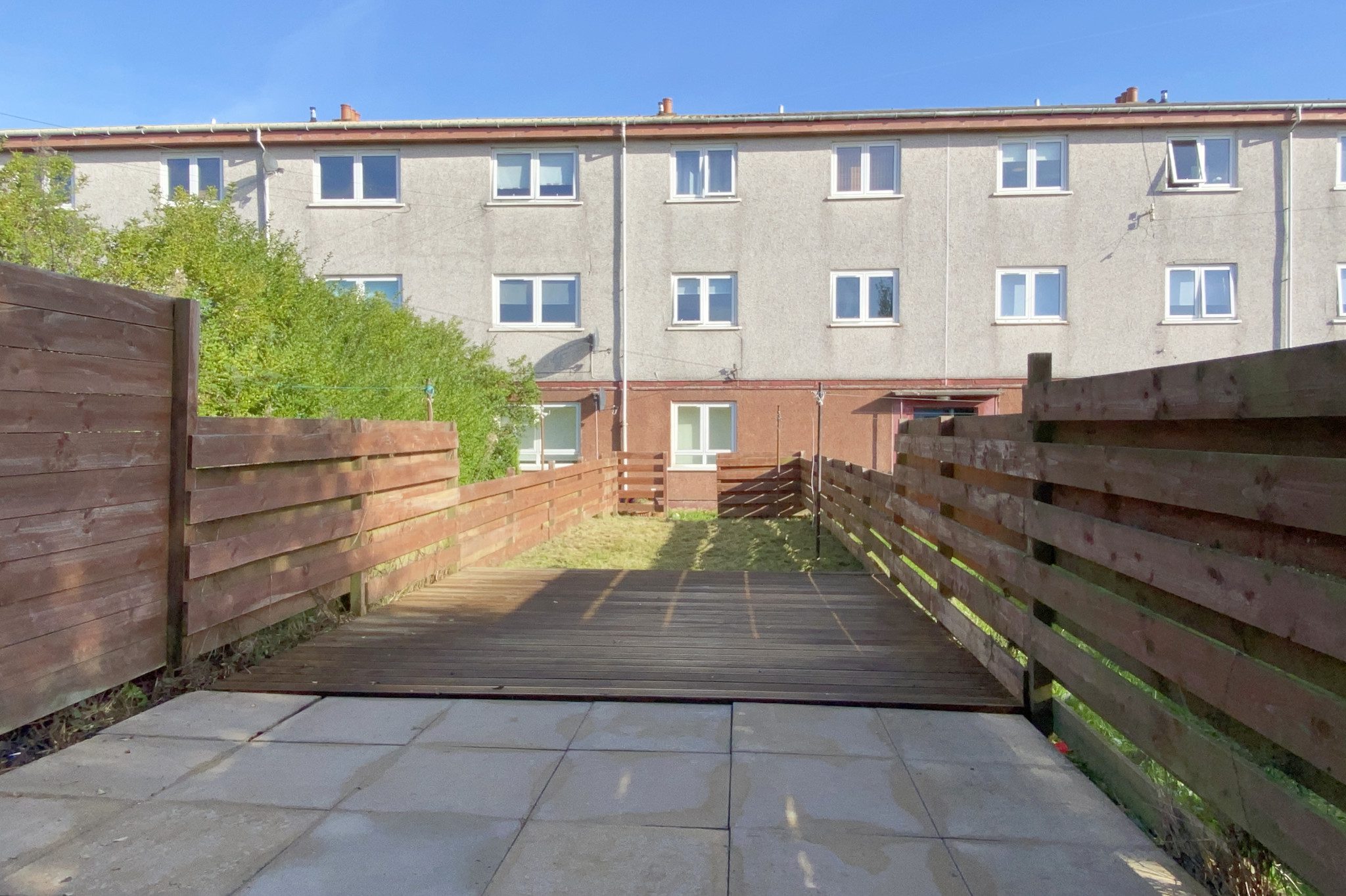 Flat 1/2, 17 Onslow Road Clydebank G81 2PN McHugh Estate Agents