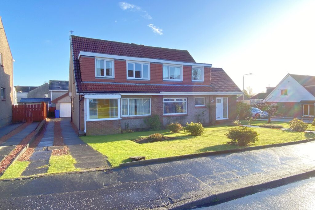 64 Russell Road, Duntocher McHugh Estate Agents