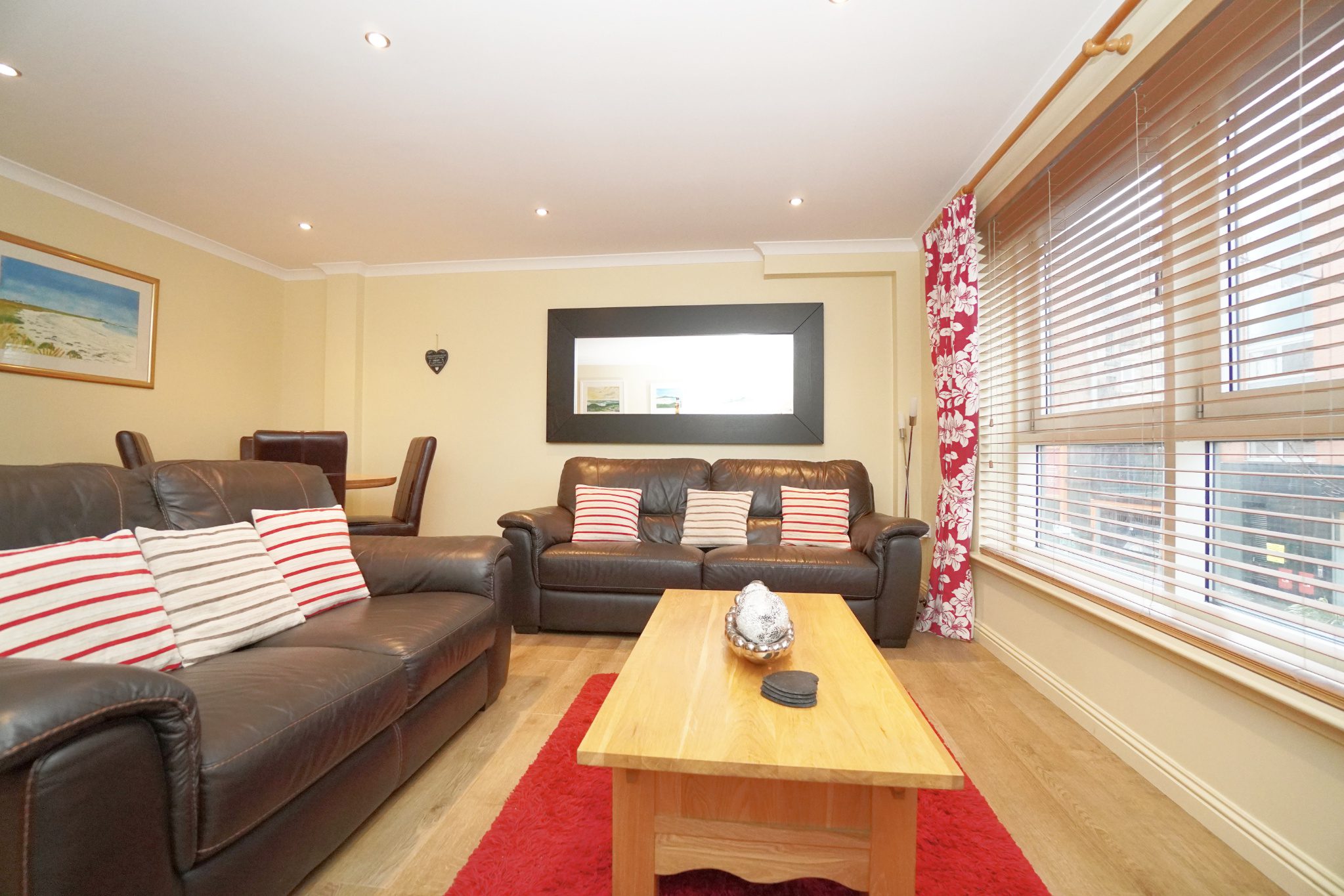 Flat 6, 12 Partick Bridge Street, Partick G11 6PL McHugh Estate Agents