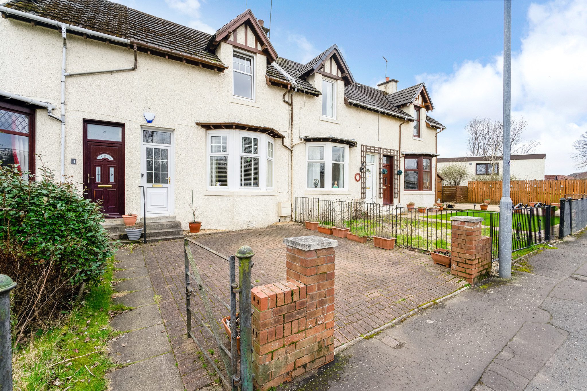 3 Glendevon Cottages, Singer Road, Dalmuir McHugh Estate Agents