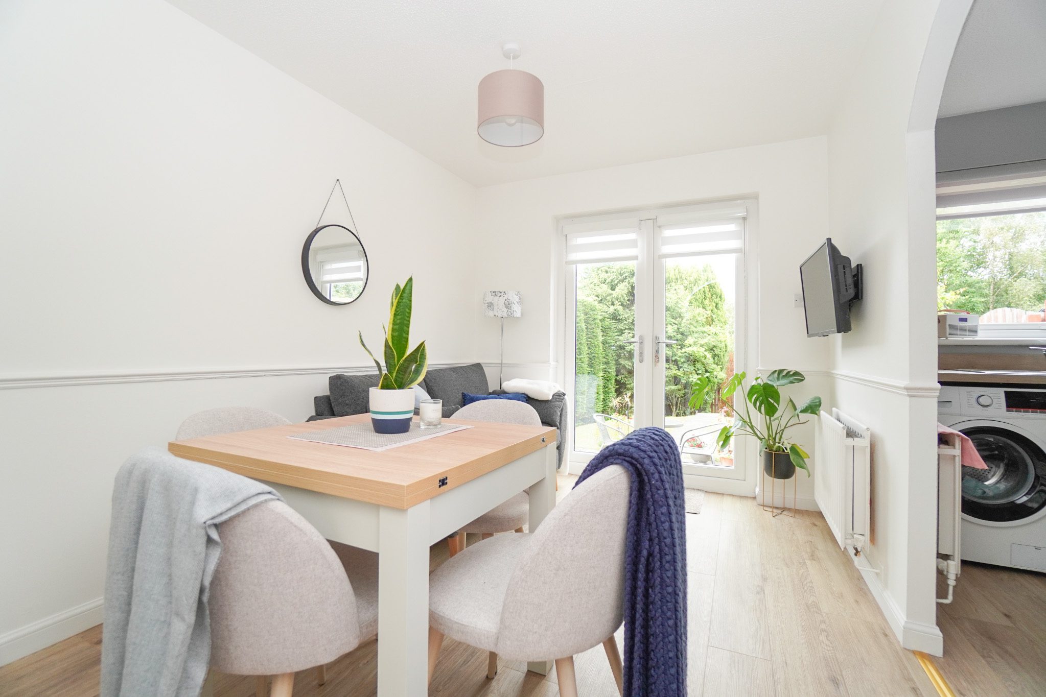 1 Oronsay Crescent, Old Kilpatrick McHugh Estate Agents