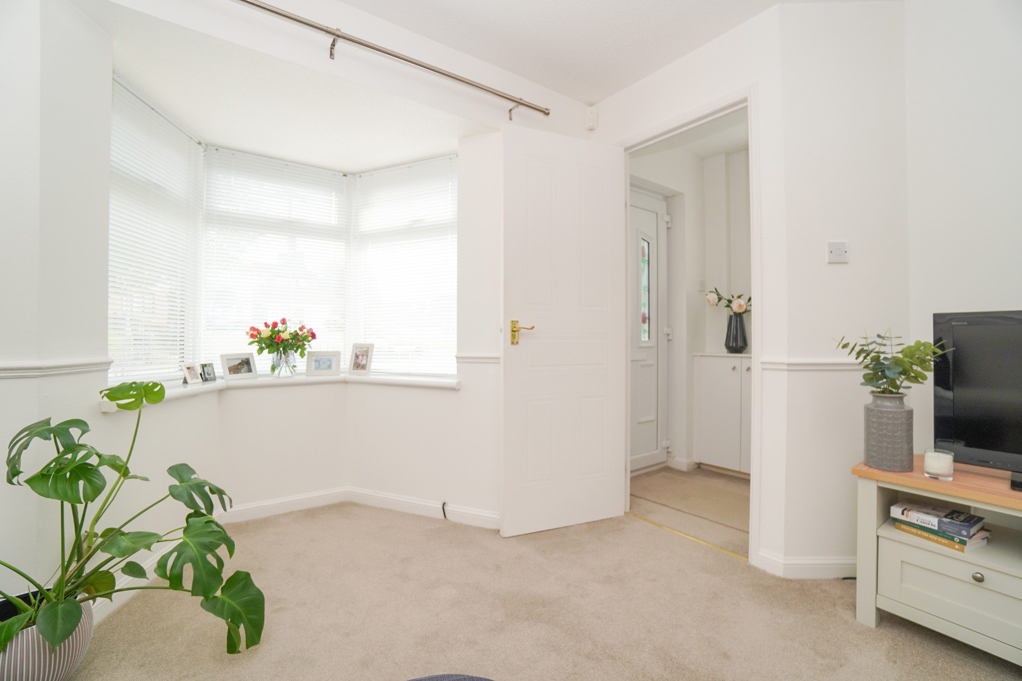 1 Oronsay Crescent, Old Kilpatrick McHugh Estate Agents