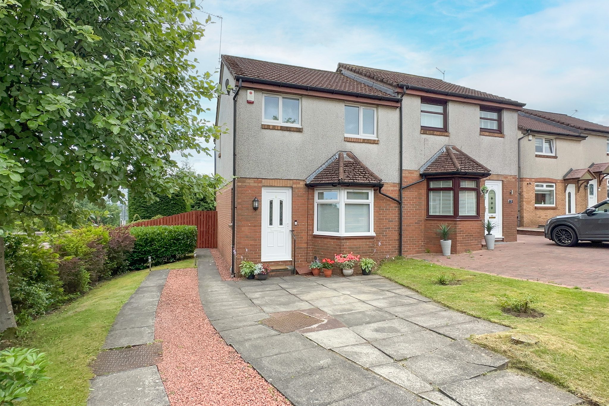 1 Oronsay Crescent, Old Kilpatrick McHugh Estate Agents