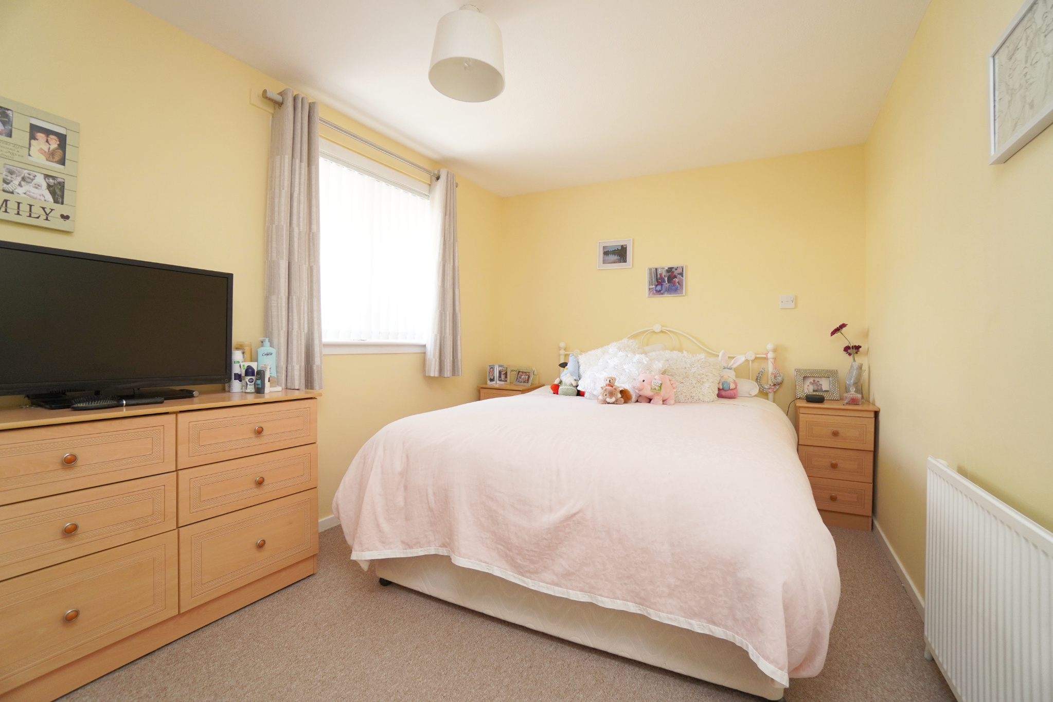 17 Freelands Road, Old Kilpatrick McHugh Estate Agents