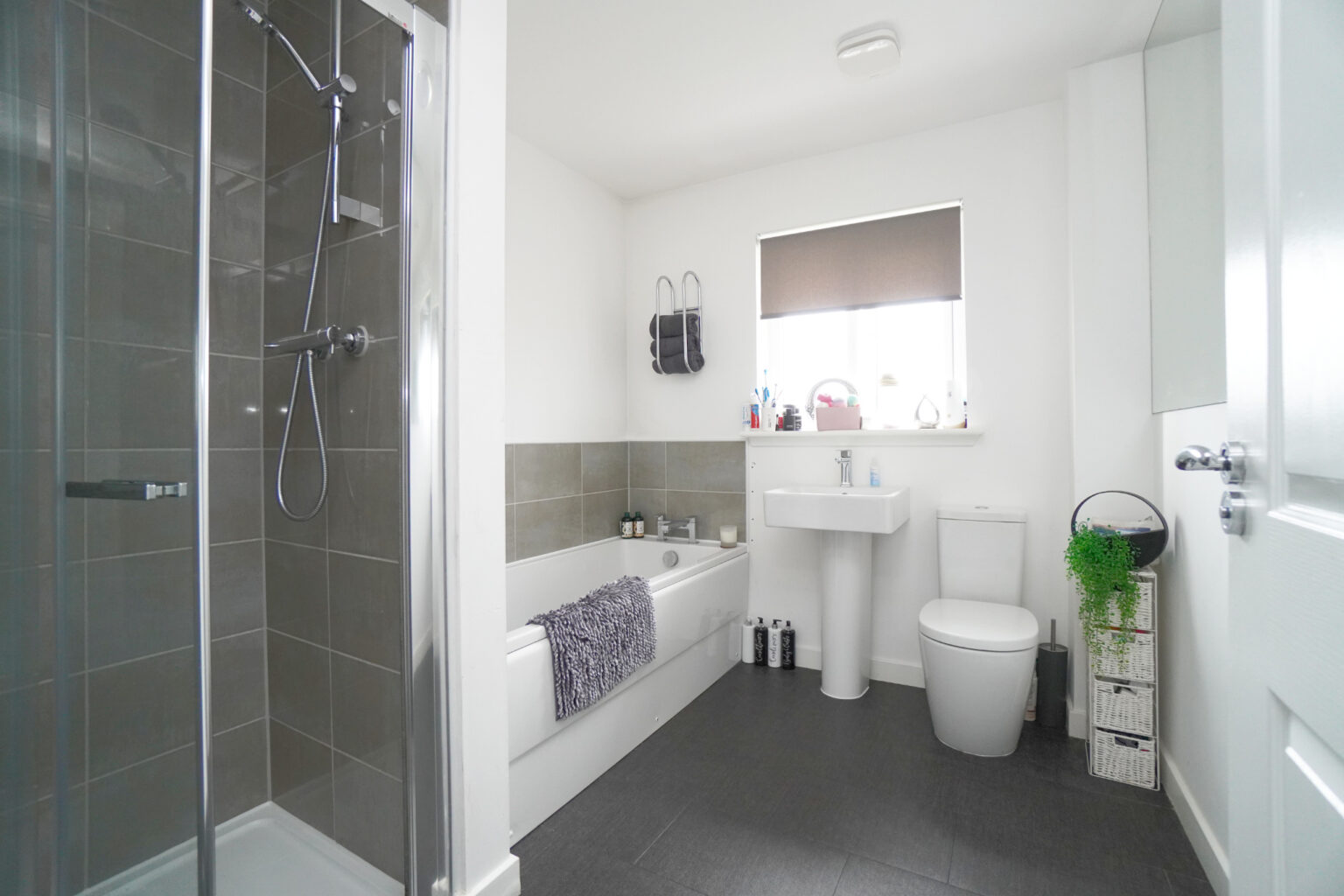 5 Queen Mary Crescent, Clydebank McHugh Estate Agents