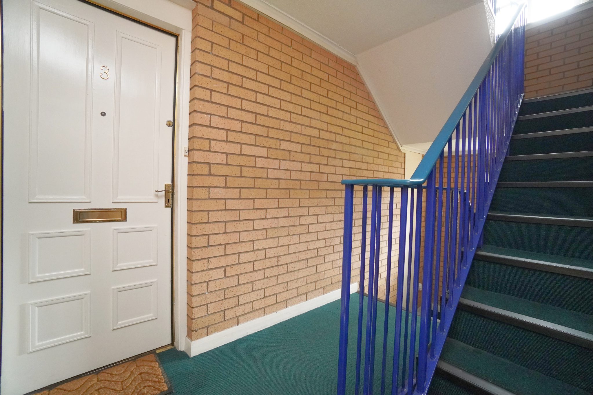 Flat 3 135 Glasgow Road, Clydebank G81 1QL McHugh Estate Agents