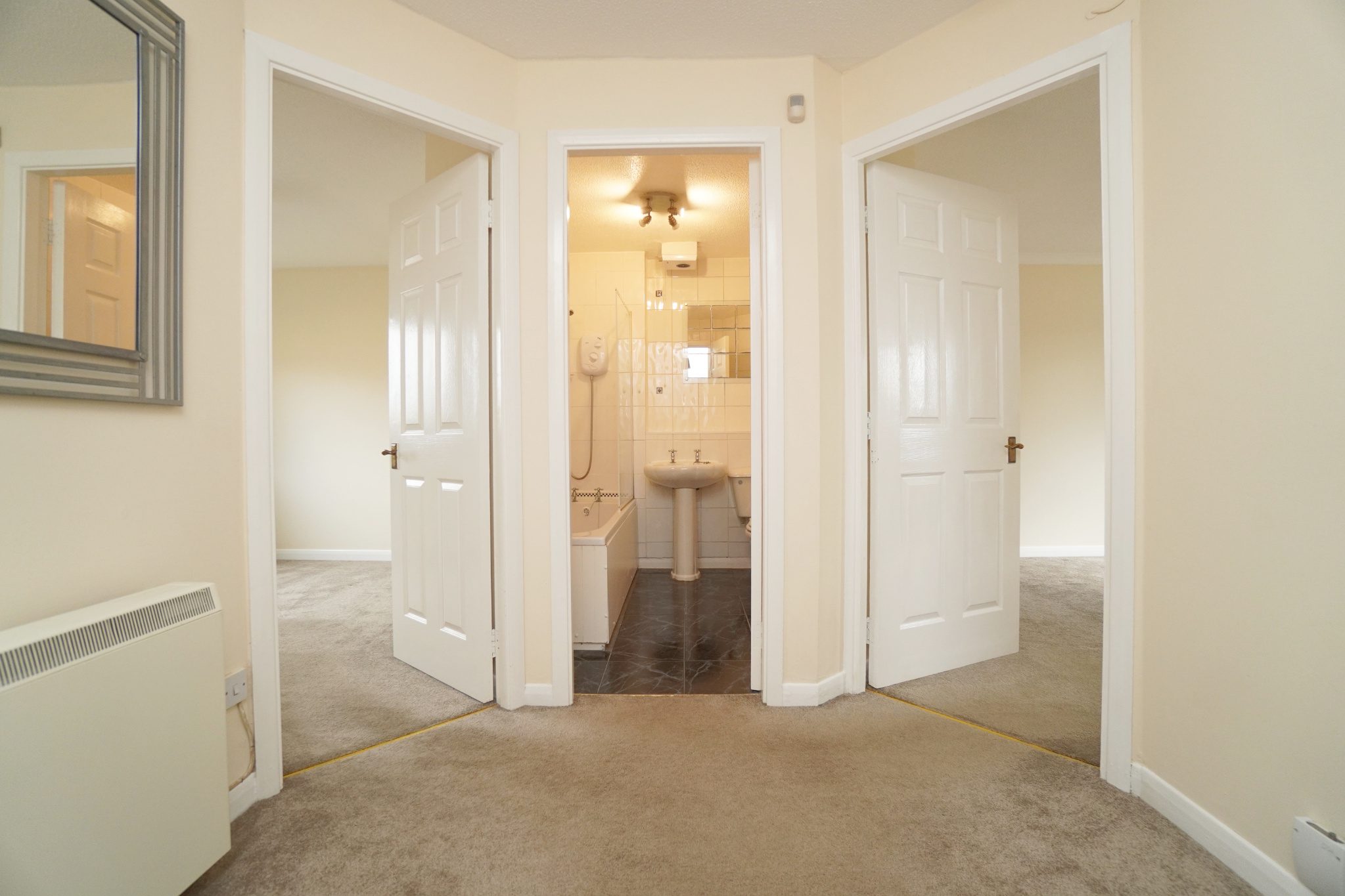 Flat 3 135 Glasgow Road, Clydebank G81 1QL McHugh Estate Agents