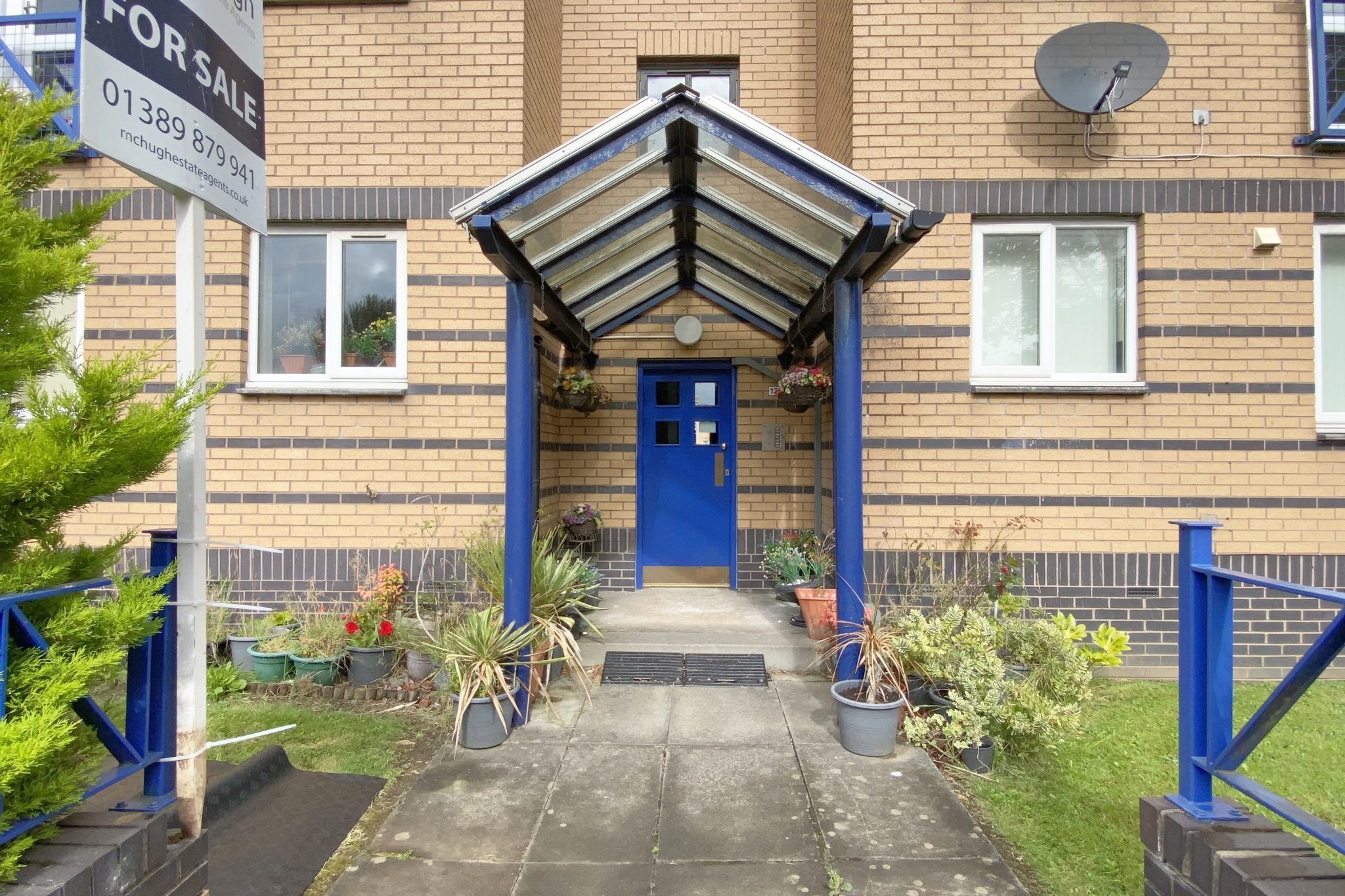 Flat 3 135 Glasgow Road, Clydebank G81 1QL McHugh Estate Agents