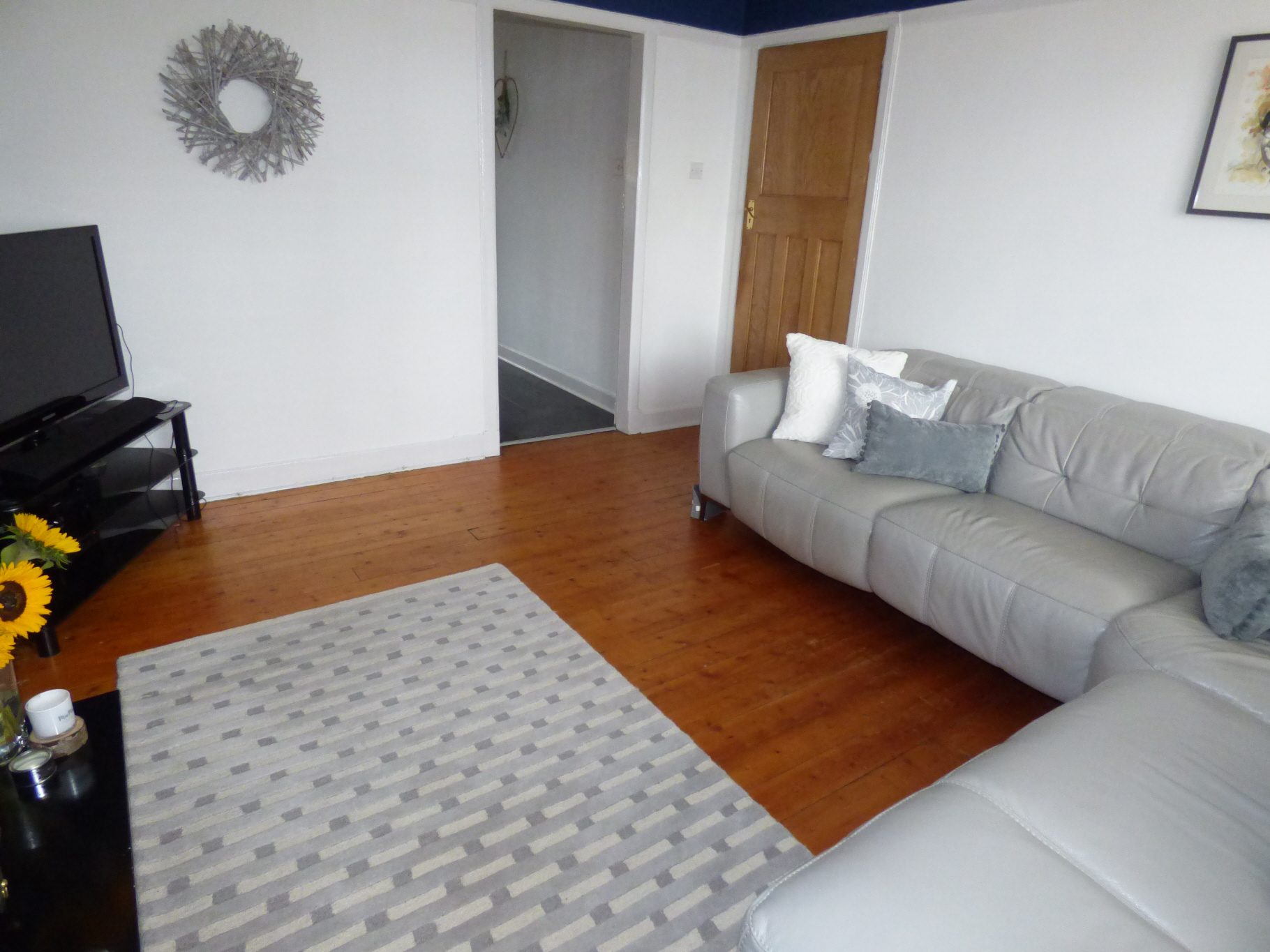 22 Bradan Avenue Glasgow G13 4HU McHugh Estate Agents