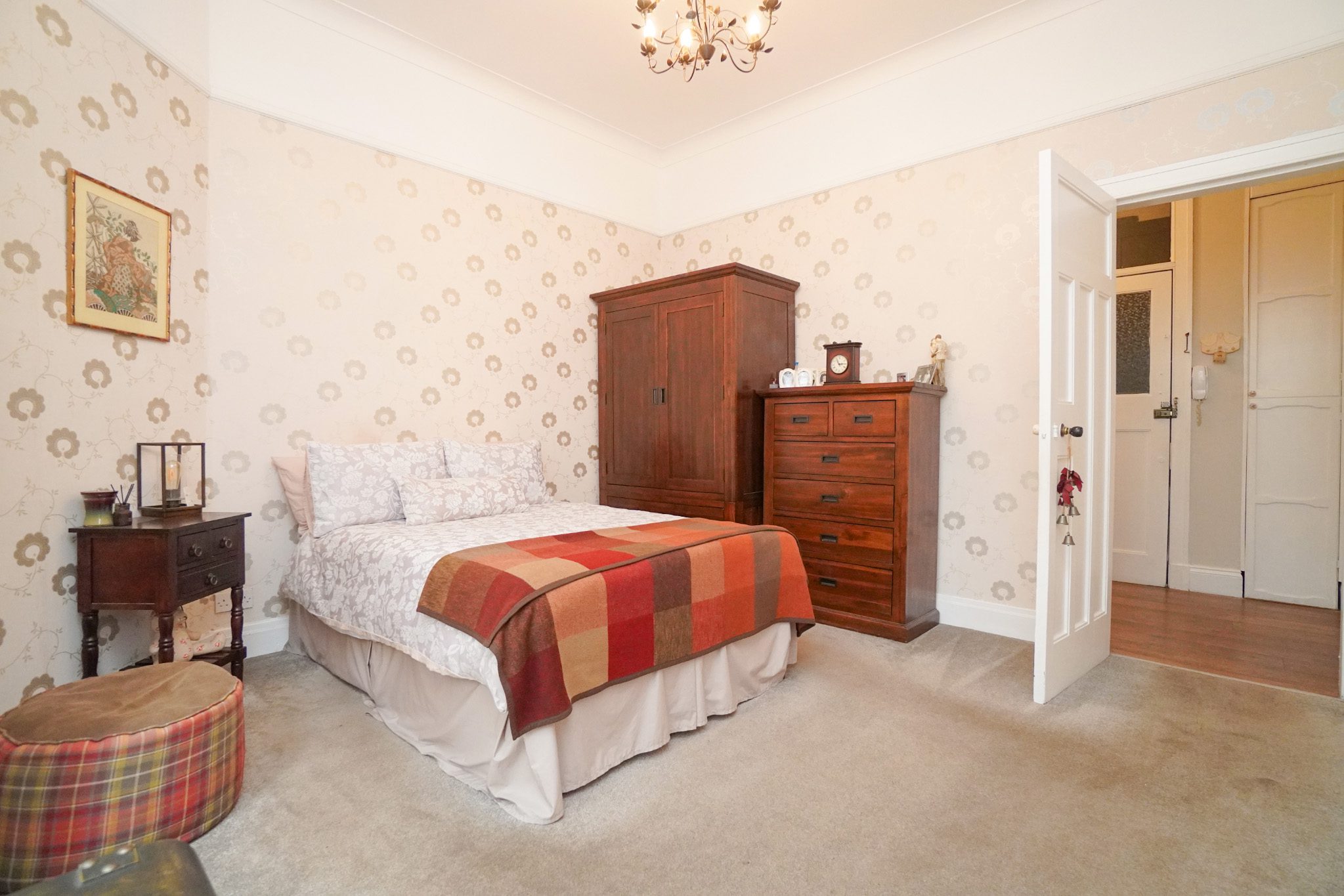 5b Whitecrook Street, Clydebank McHugh Estate Agents