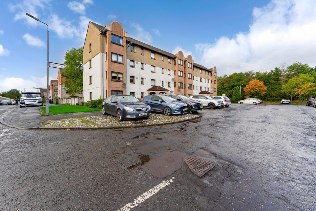 1H Craigton Street Faifley Clydebank G81 5BZ McHugh Estate Agents