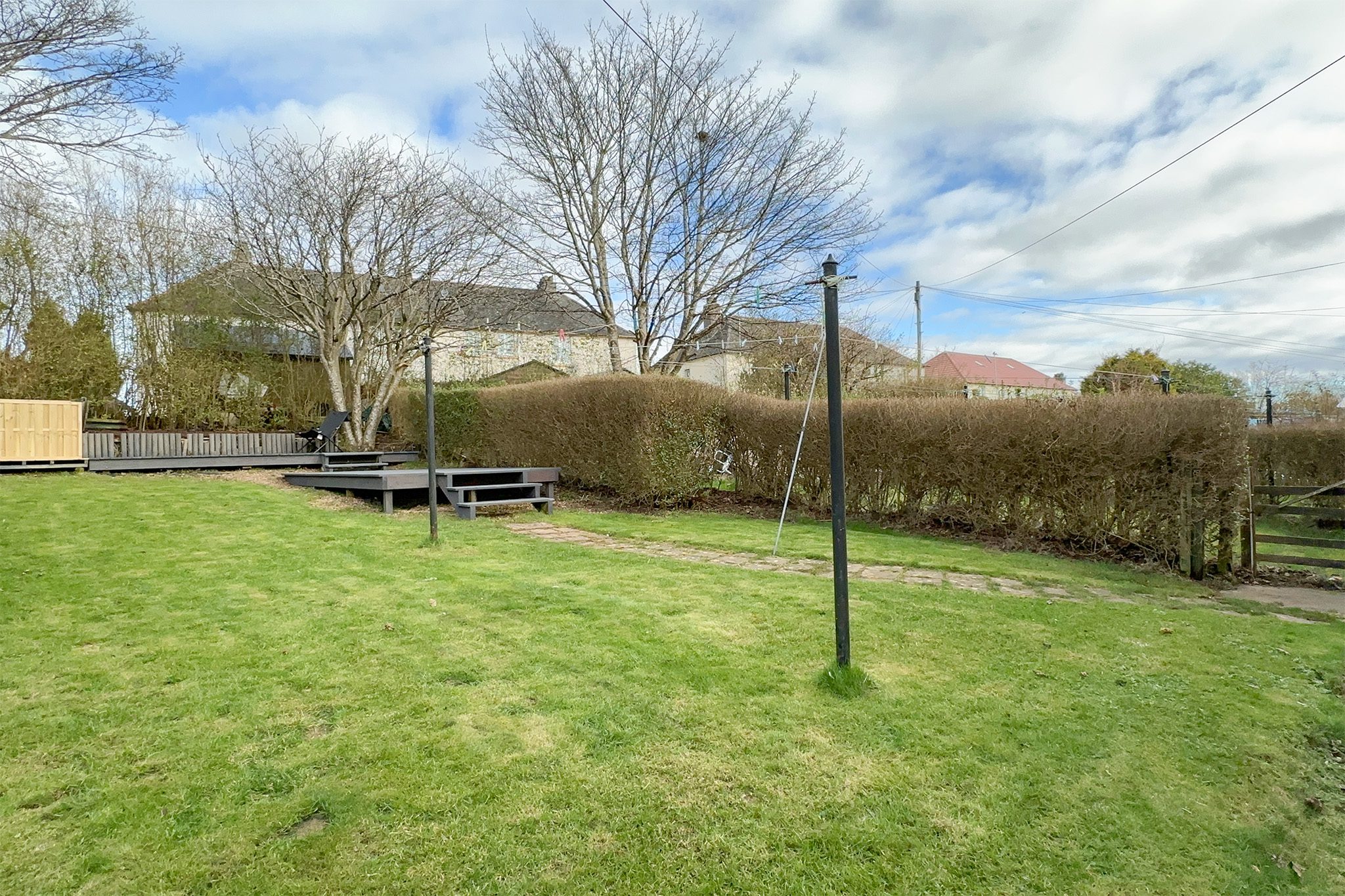 16 Broom Drive, Clydebank McHugh Estate Agents