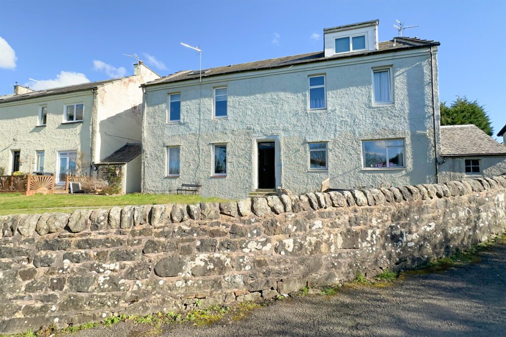 4 Dalnottar Terrace, Old Kilpatrick McHugh Estate Agents