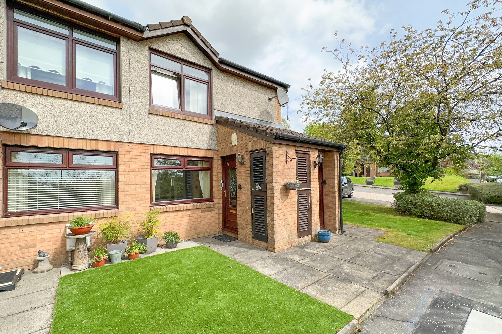 Antonine Gardens, Duntocher McHugh Estate Agents