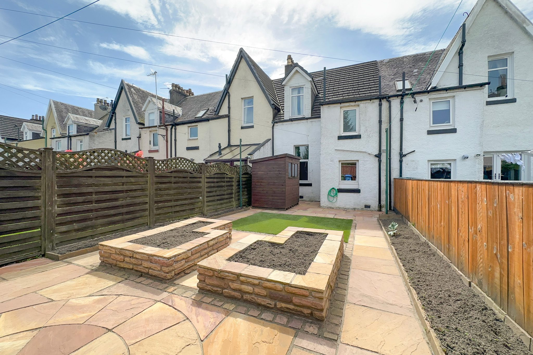 Dumbarton Road, Yoker McHugh Estate Agents