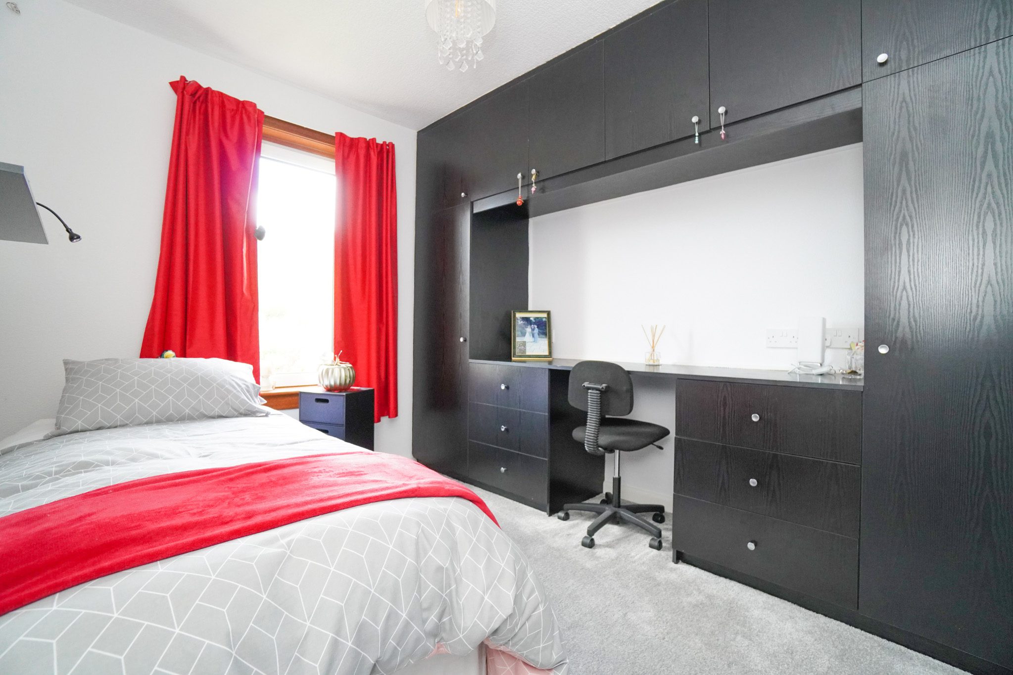 5 Kirk Crescent, Old Kilpatrick McHugh Estate Agents