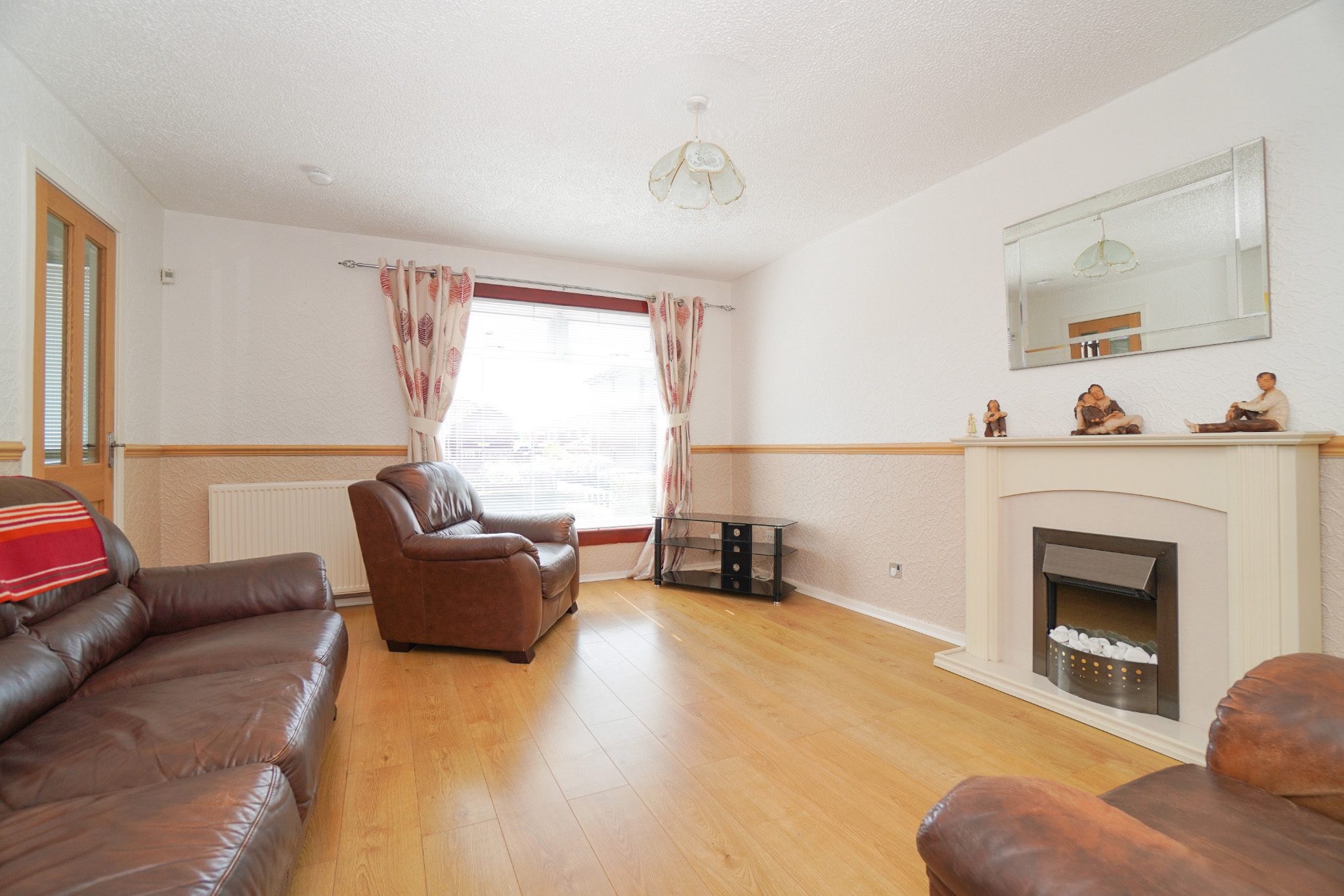 172 Second Avenue, Clydebank McHugh Estate Agents