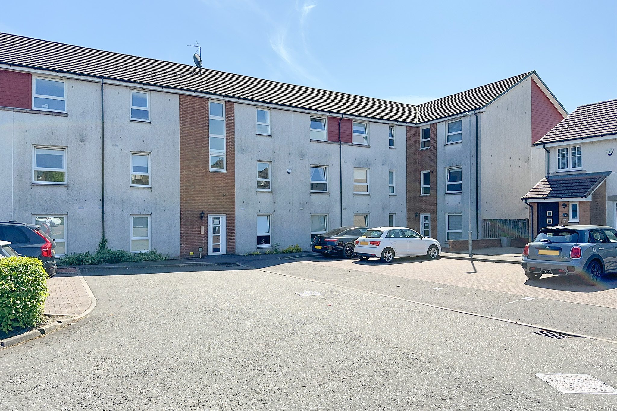 2/1, 20 Antonine Gate, Duntocher McHugh Estate Agents