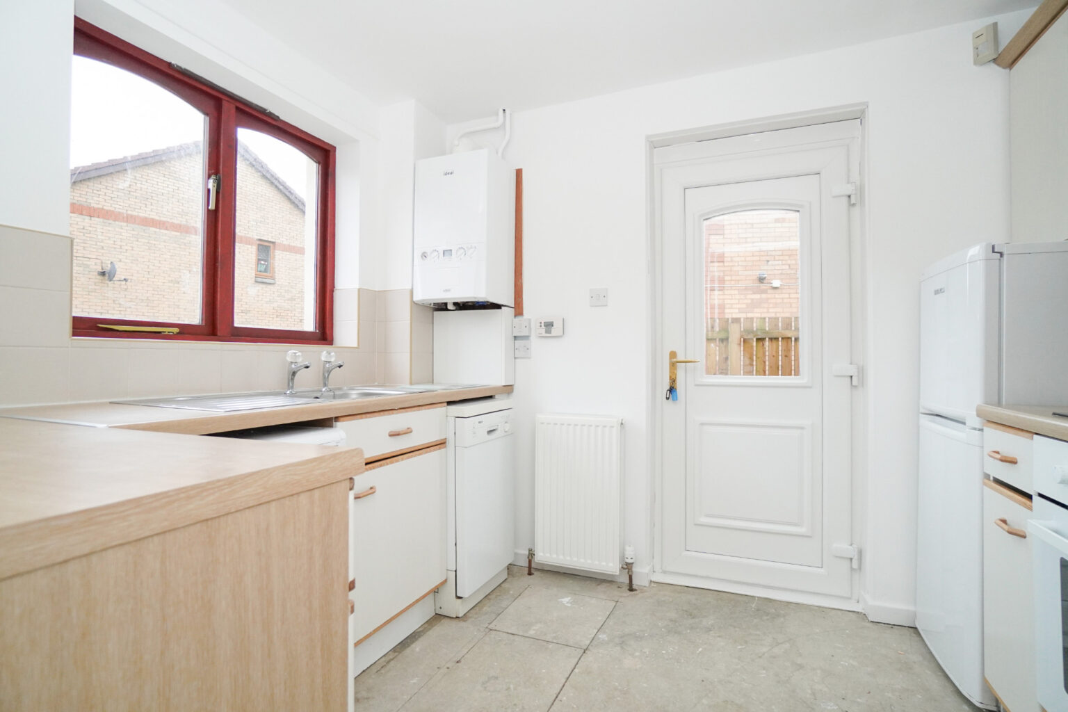 27 Morar Avenue, Clydebank McHugh Estate Agents