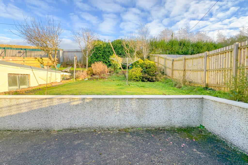 Street, Clydebank G81 3ED McHugh Estate Agents