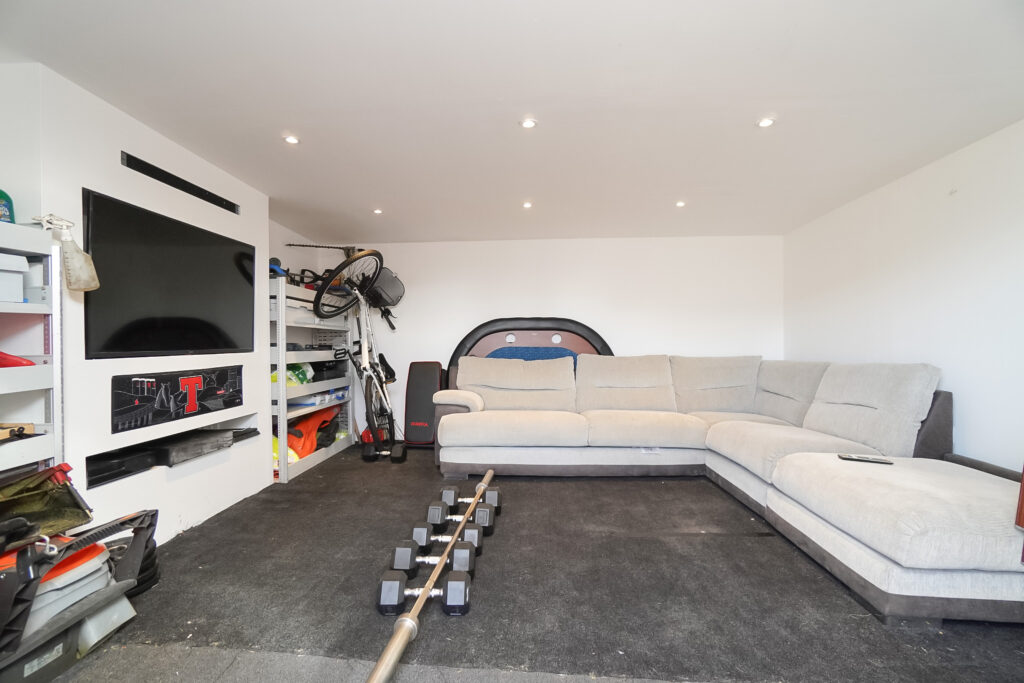 76 Clarence Street, Clydebank McHugh Estate Agents