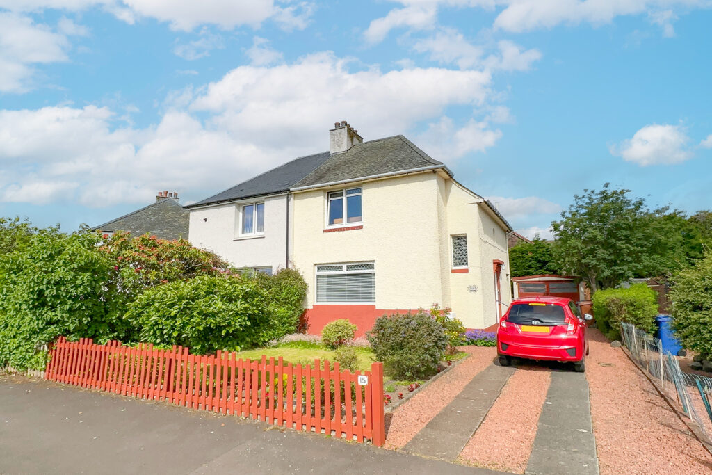 Gavinburn Gardens, Old Kilpatrick McHugh Estate Agents