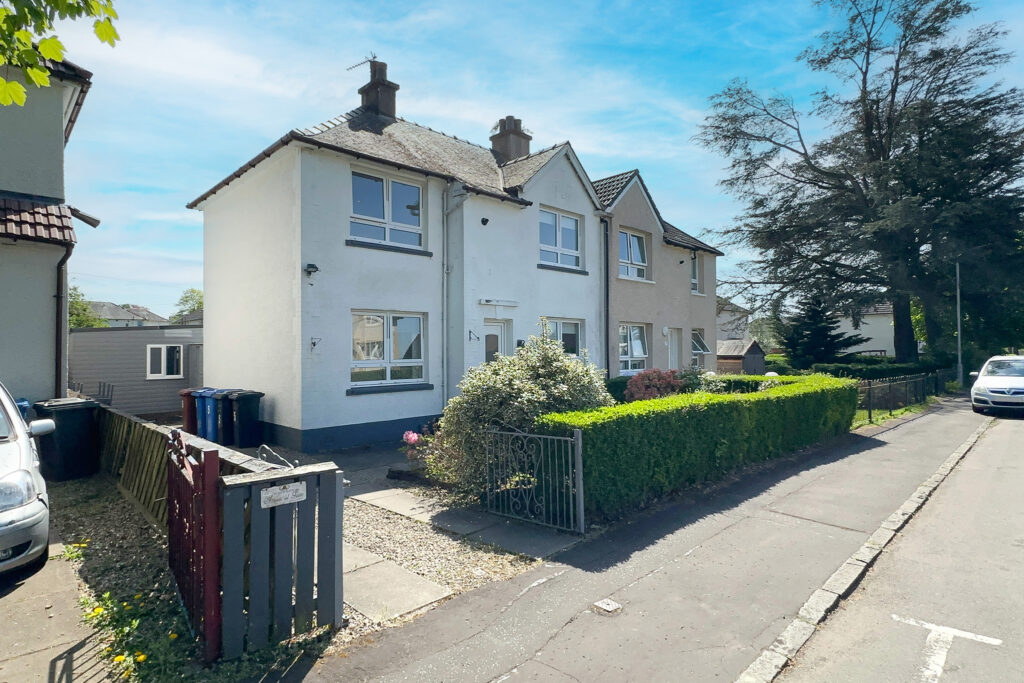 Pine Road, Mountblow