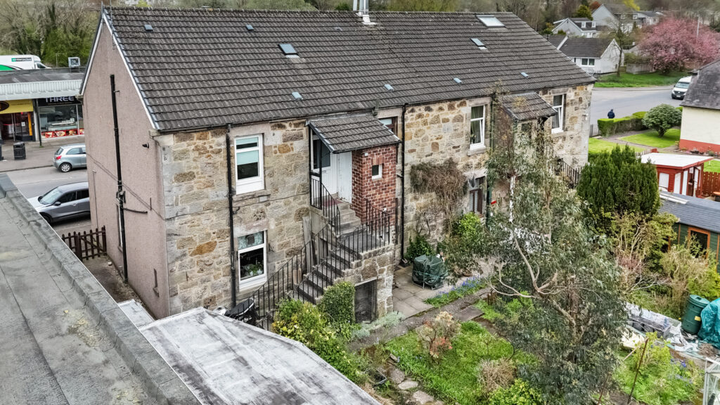 Colbreggan Place, Hardgate