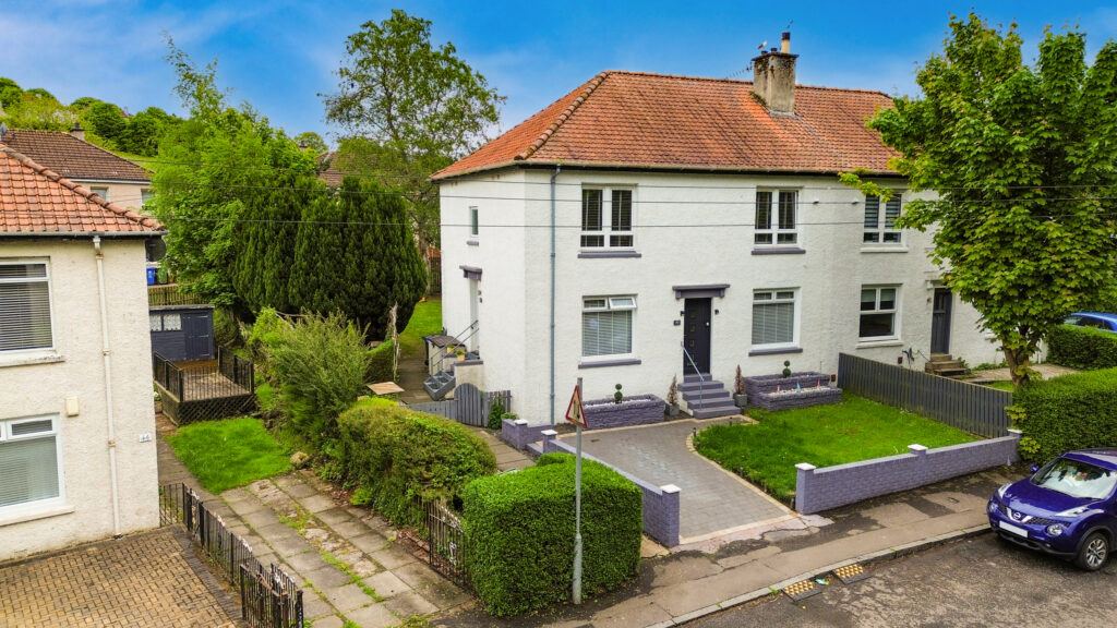 Gorget Avenue, Knightswood