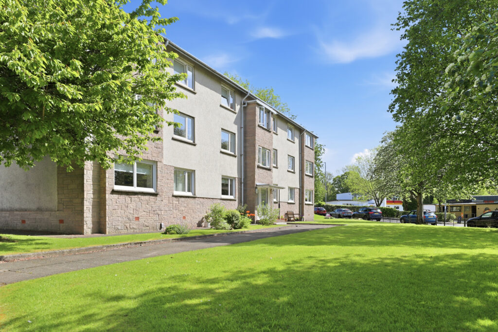 Queens Court, Milngavie