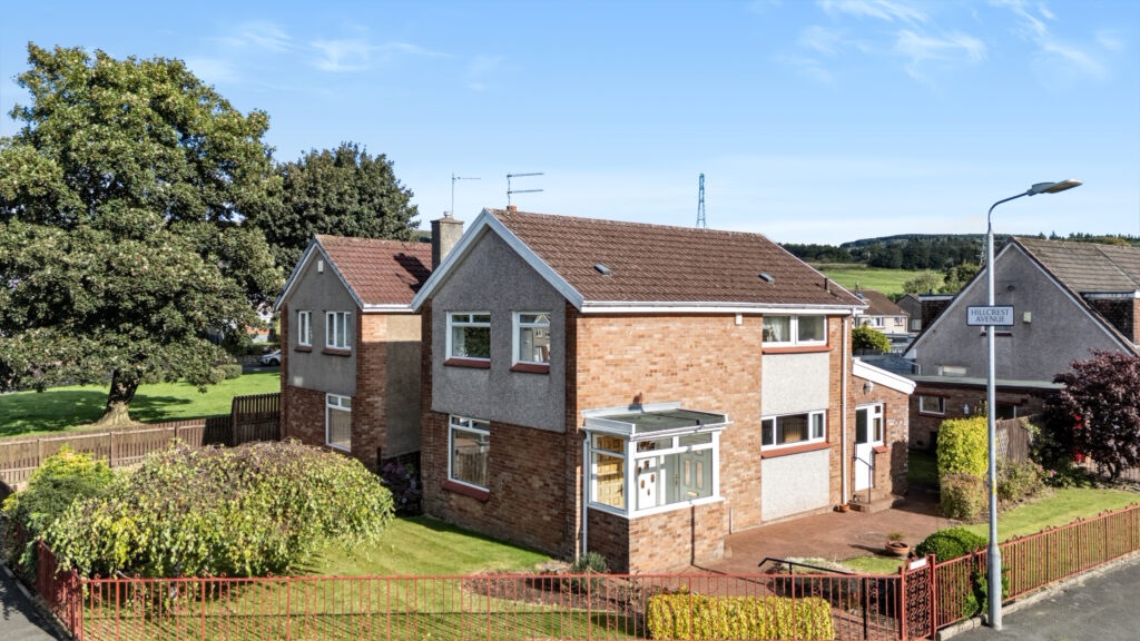 Hillcrest Avenue, Hardgate